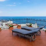 Semesterbostad De Vivo Realty - A Casa Di Antonio