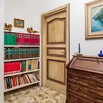 Semesterbostad De Vivo Realty - A Casa Di Antonio
