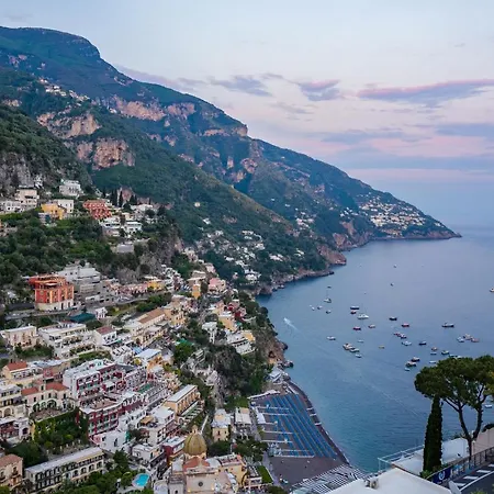 De Vivo Realty - A Casa Di Antonio Semesterbostad Positano
