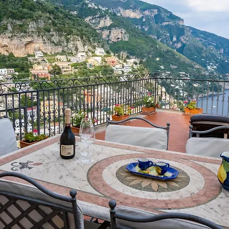 Hébergement de vacances De Vivo Realty - A Casa Di Antonio Positano